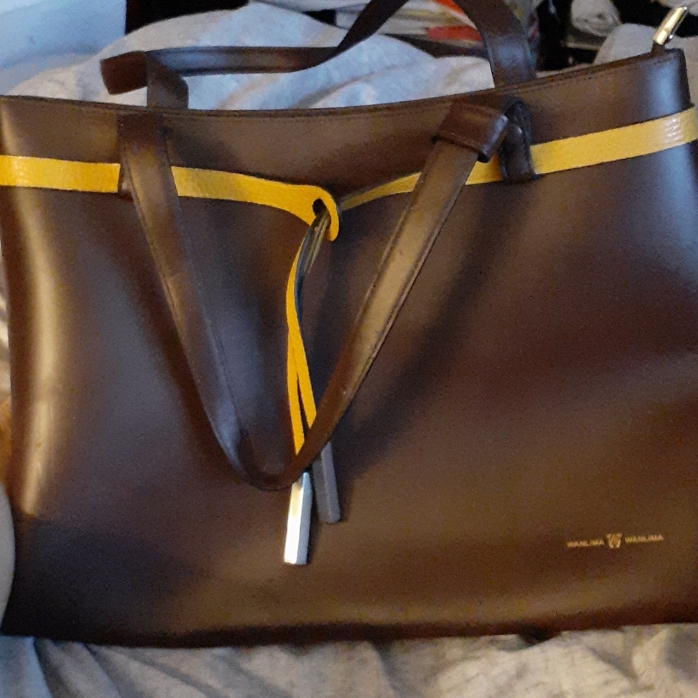Purse - Picture 2 of 4